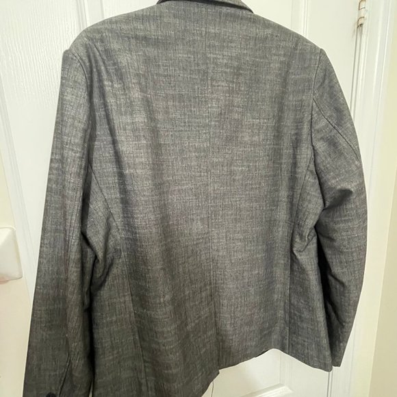 Guess Classy & Casual Grey Blazer Size Large - Picture 2 of 3